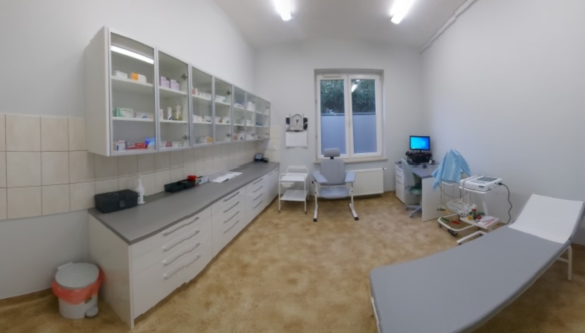 Wynajmę gabinet dla: UROLOGA, KARDIOLOGA, LARYNGOLOGA, NEUROLOGA