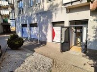 Wynajmę gabinety lekarskie w centrum Oławy odnowione wysoki standard , duży parking, przyjemna poczekalnia