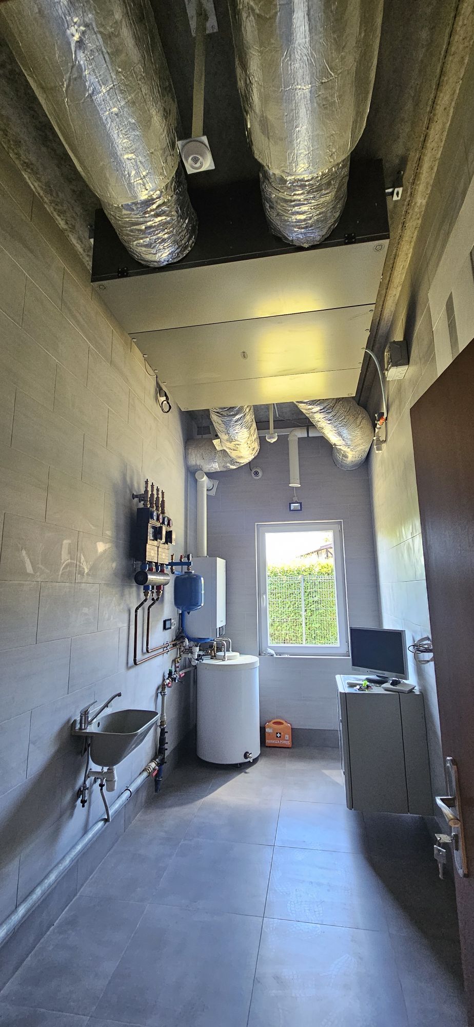 Wynajmę budynek pod przychodnie poradnie centrum medyczne rehabilitacyjne 387m2