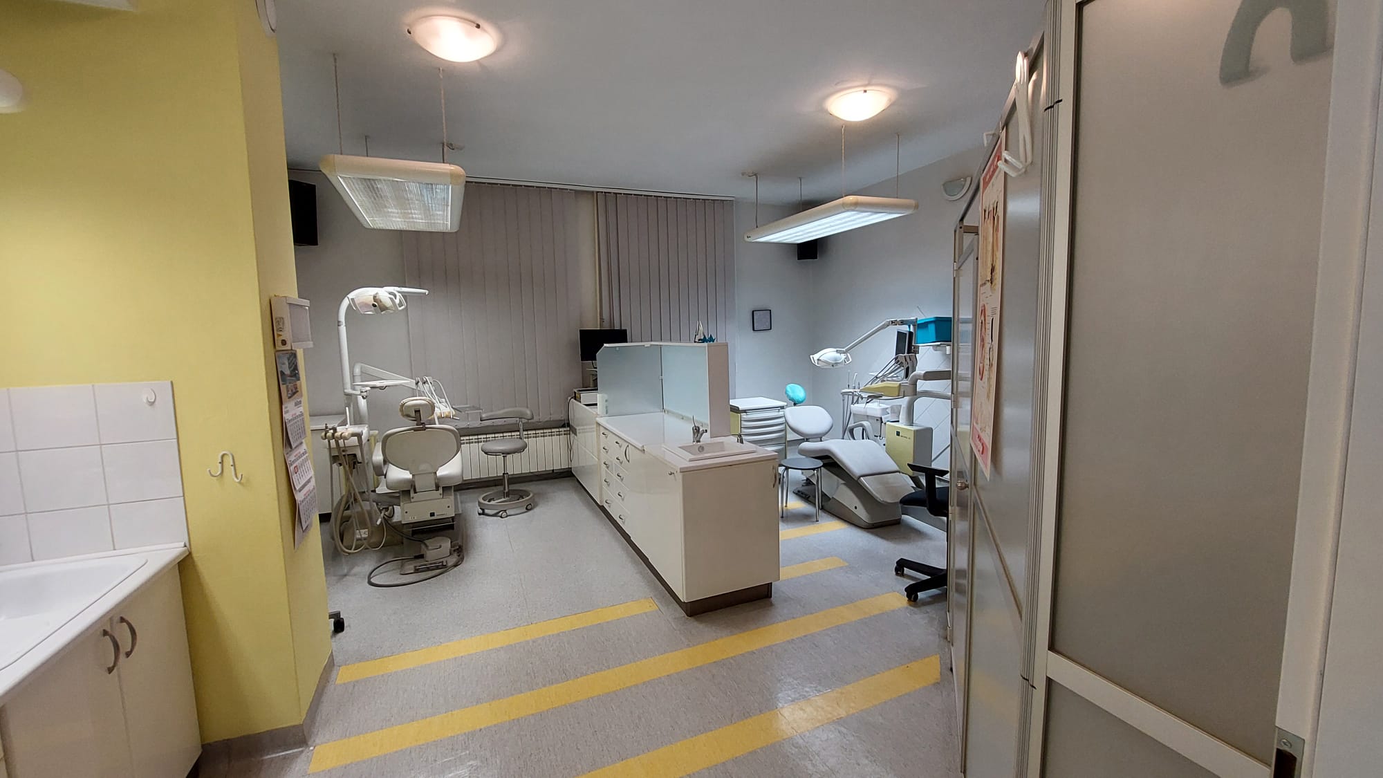 Przychodnia stomatologiczna w Radomiu – sprzedam /wraz z lokalem/