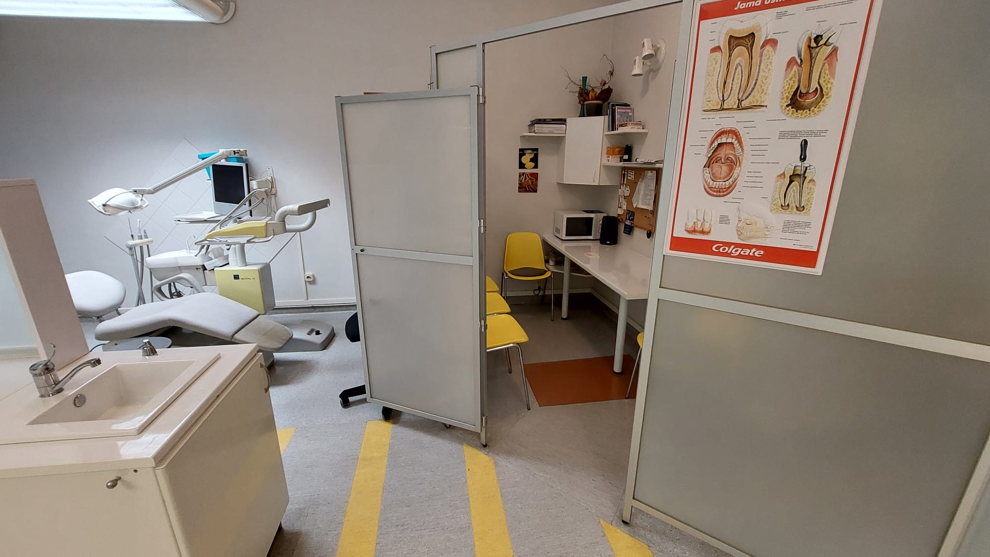 Przychodnia stomatologiczna w Radomiu – sprzedam /wraz z lokalem/